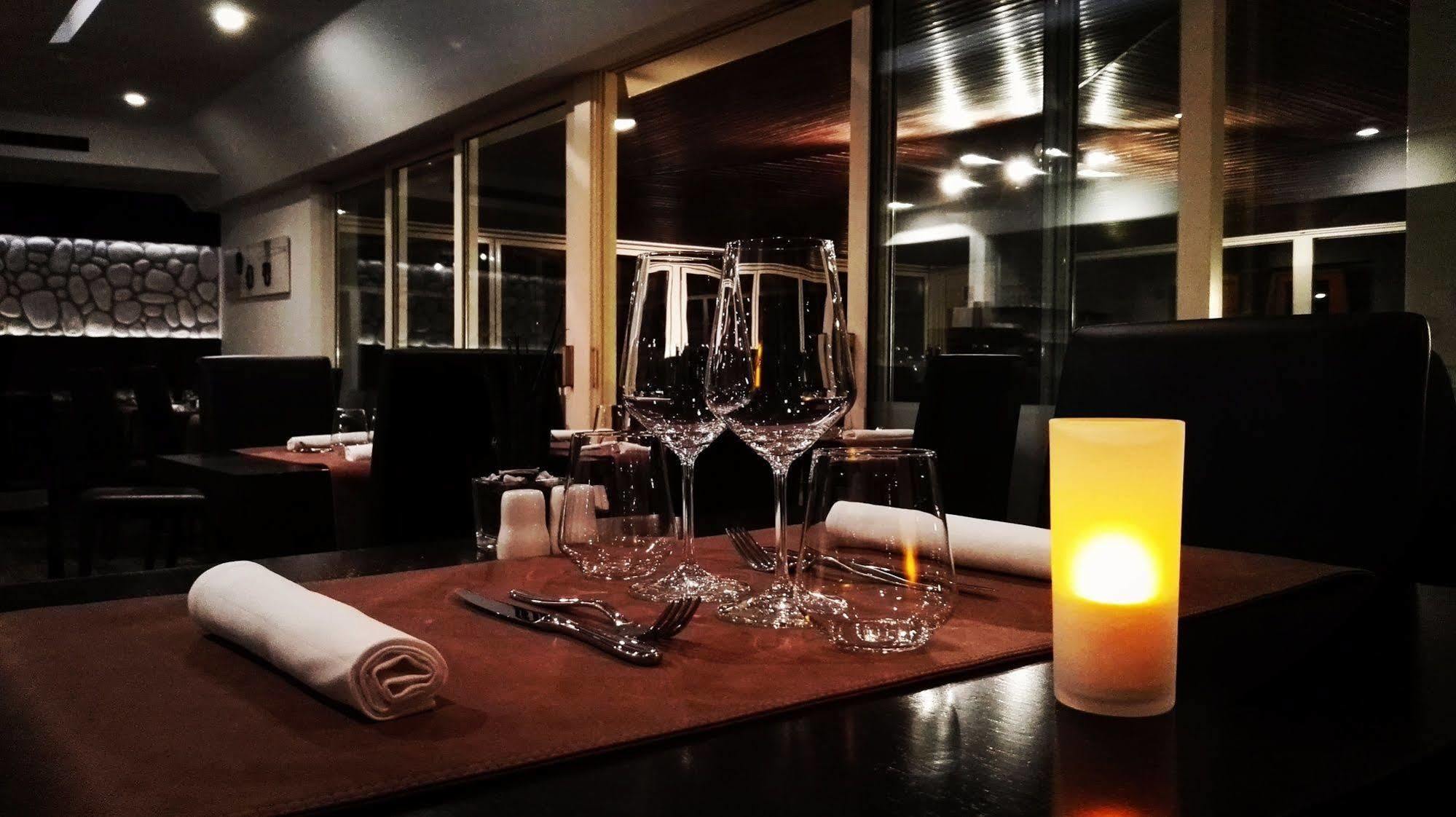 Bivius Hotel Restaurant Luxembourg Штрассен Екстер'єр фото